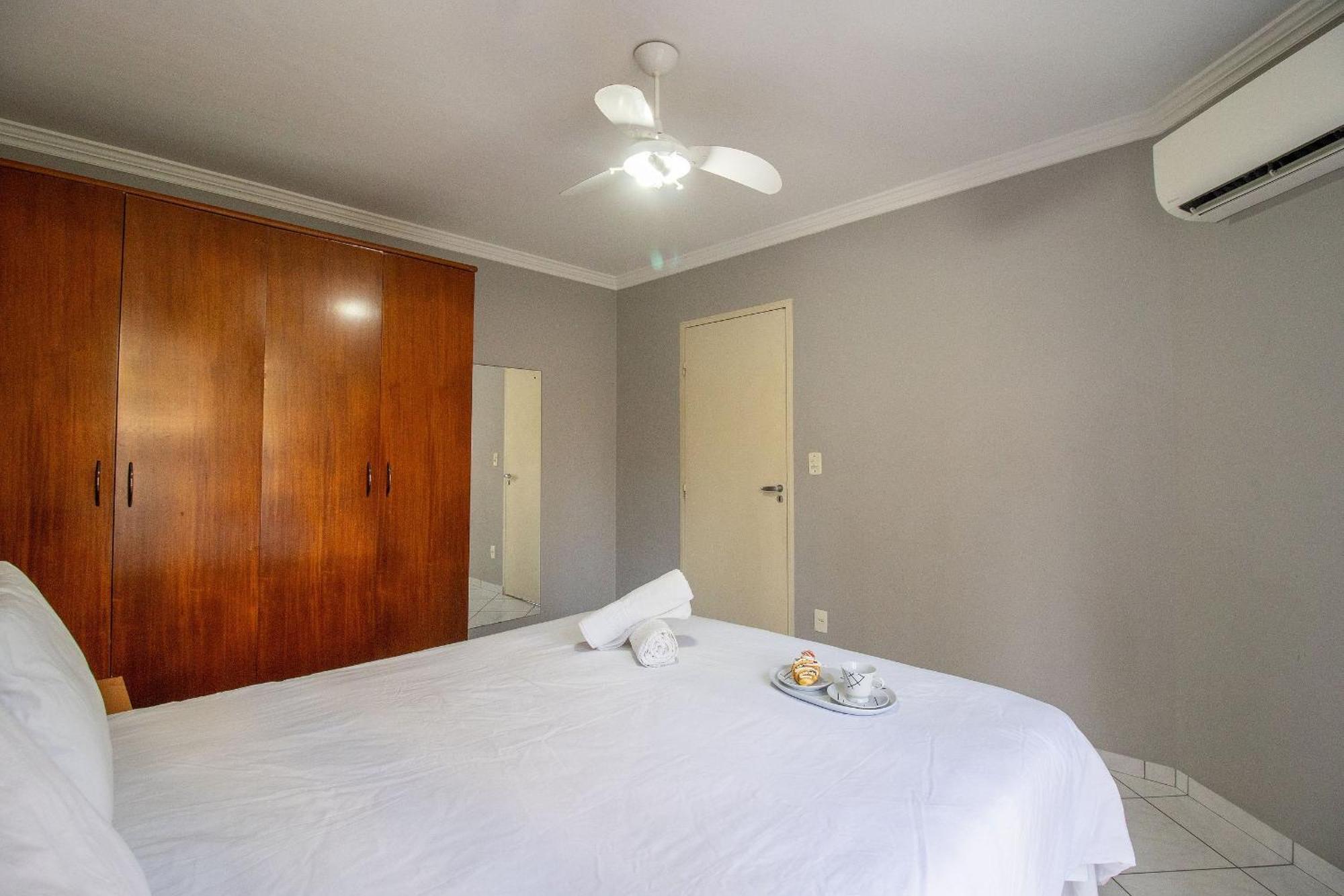Prg11 - 4 Dorm, Aconchegante, Centro, Garagem Lejlighed Balneário Camboriú Eksteriør billede