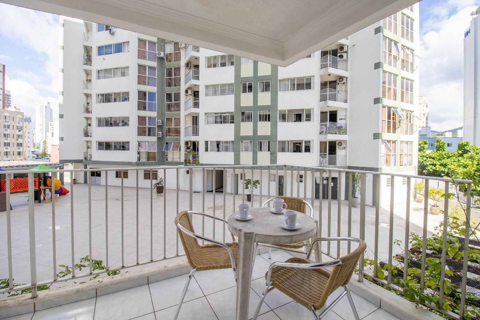 Prg11 - 4 Dorm, Aconchegante, Centro, Garagem Lejlighed Balneário Camboriú Eksteriør billede